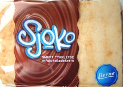 Bilde av Lierne smurt tykklefse med sjokoladekrem.