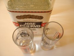 Prøv også Jose Cuervo.