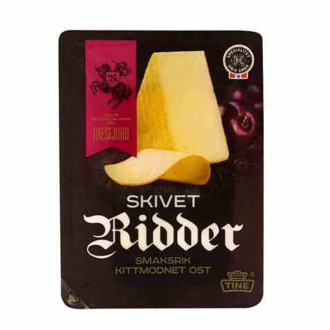 Bilde av Tine Ridderost i skiver. Bilde av Tine Ridderost i skiver.