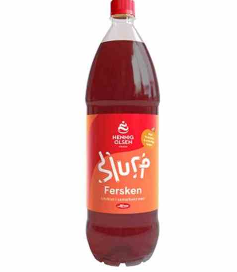 Bilde av Hennig Olsen slurp fersken.