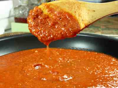 Tomat passata som du lager selv