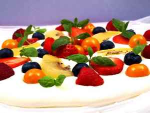 10 pavlova kaker til 17-mai 10 pavlova kaker til 17-mai