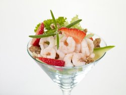 Reke og jordbærcocktail oppskrift.