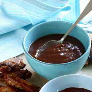 Prøv også Rabarbraketchup til grillmat.