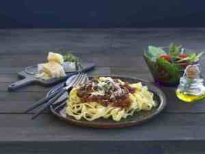 Spagettisaus med sellerirot
