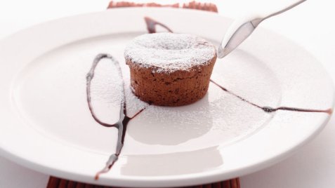 Fylt varm sjokoladekake oppskrift.