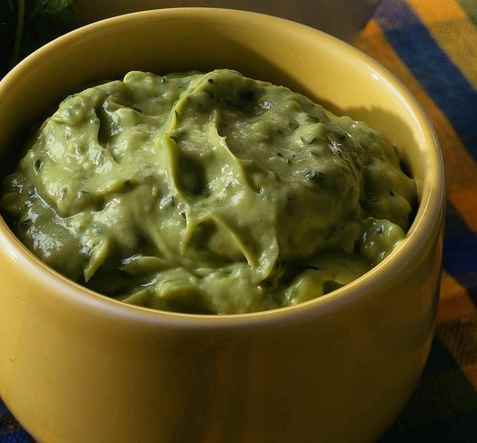 Avocadodipp oppskrift.