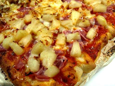 Hawaiipizza oppskrift.