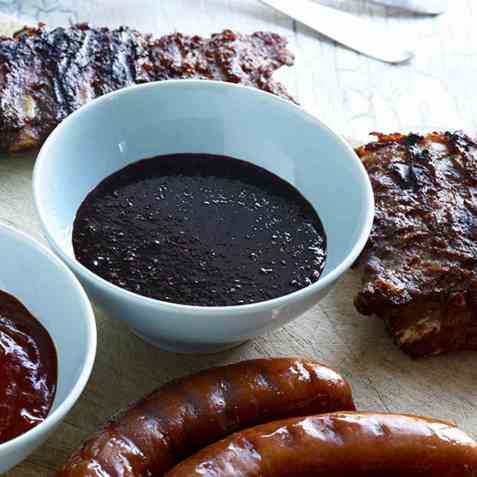 Prøv også Bringebærsaus til grillmat.