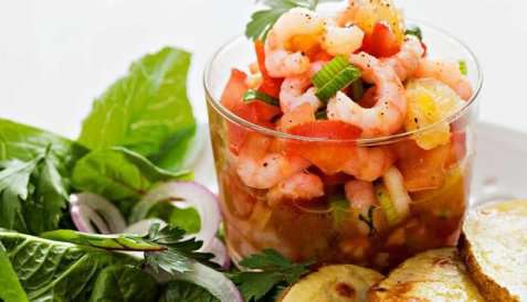 Ceviche av reker oppskrift.