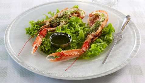 Grillet sjøkreps med urteolje oppskrift.