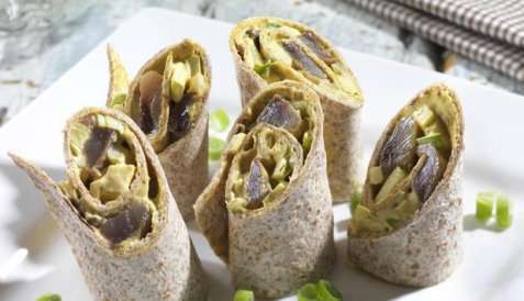 Wrap med karrisild oppskrift.