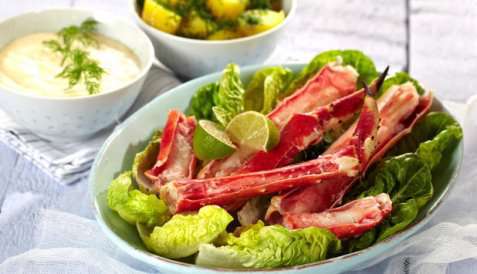 Kongekrabbe med potetsalat og potetaïoli oppskrift.