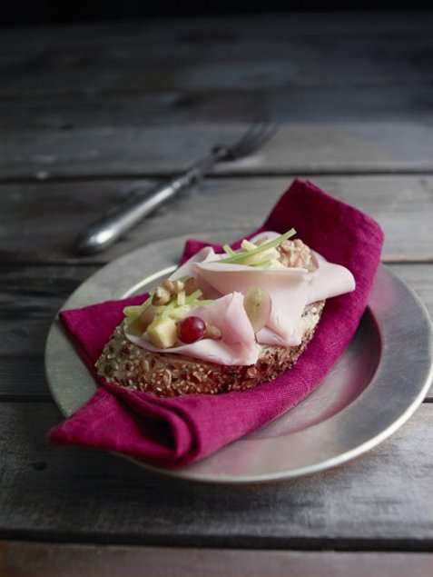 Kalkunsmørbrød a la valdorf oppskrift.