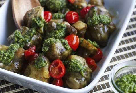Ovnsbakte jordskokker med pesto oppskrift.