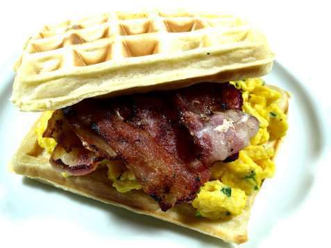 Prøv også Vafler med bacon og eggerøre.