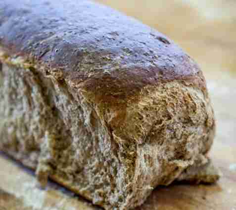 Grovbrød med sirup oppskrift.