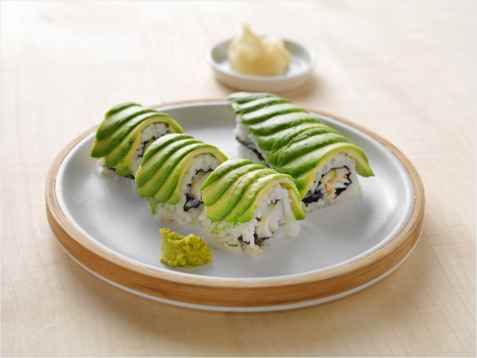 Dragemaki sushi med torsk oppskrift.