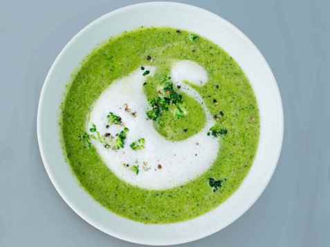 Brokkolisuppe fra meny oppskrift.