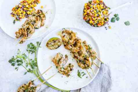 Grillet scampi med maissalsa oppskrift.